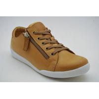 CHARLOTTE camel sneaker