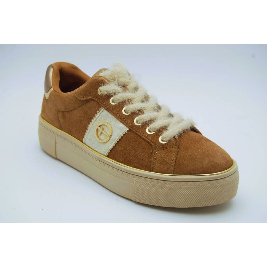 TAMARIS camel sneaker