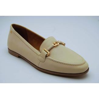 TAMARIS ivory loafer